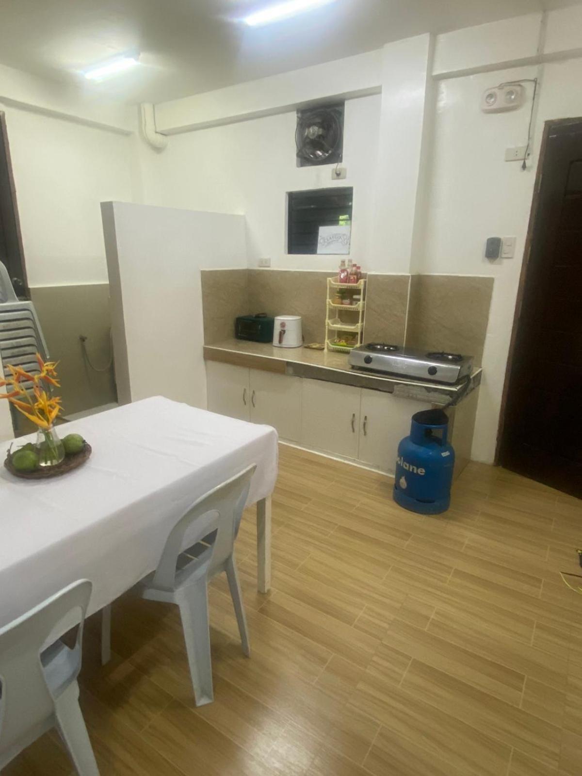 Bonzu Homestay General Luna  Exterior photo