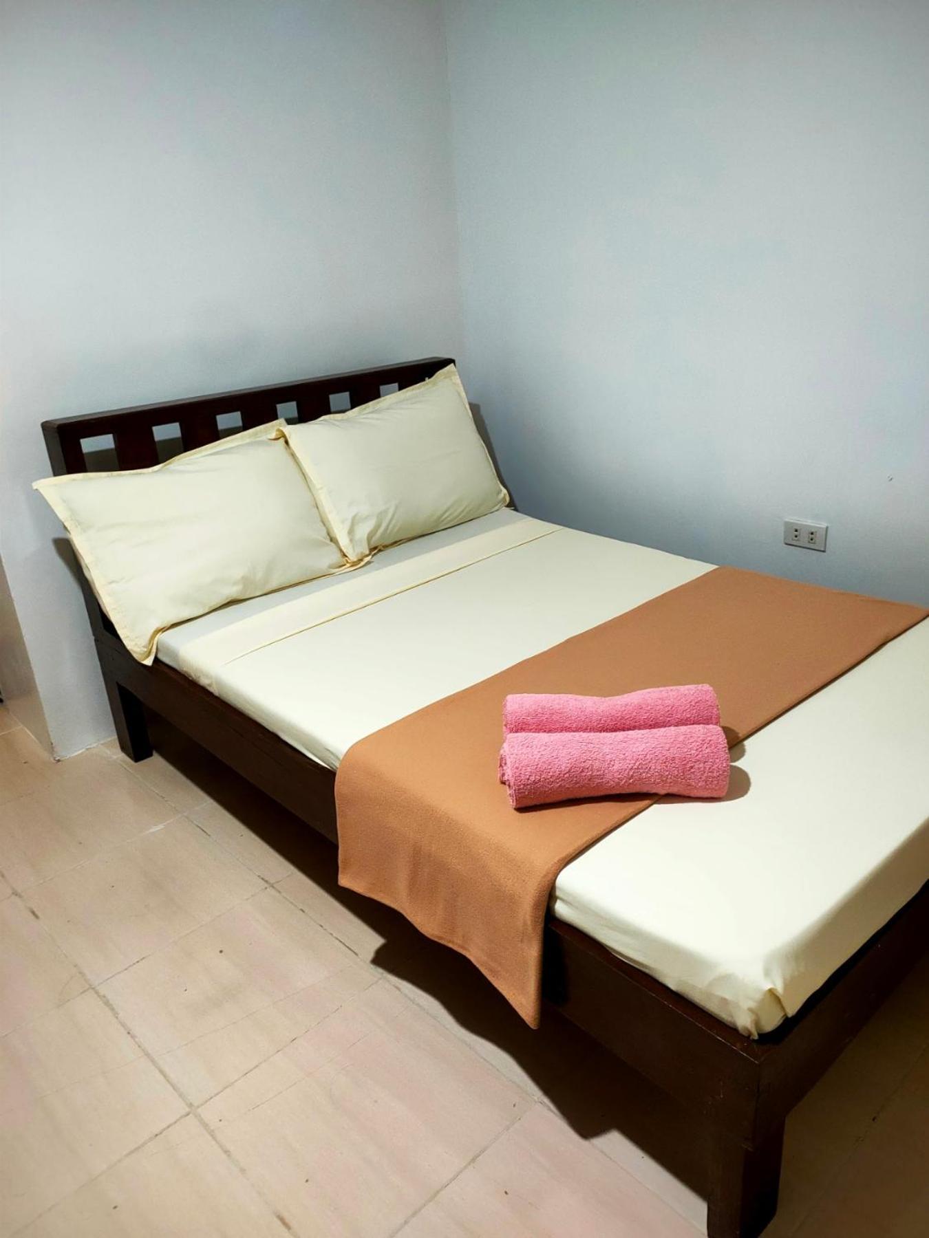 Bonzu Homestay General Luna  Exterior photo